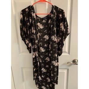 American Eagle Women’s Kimino